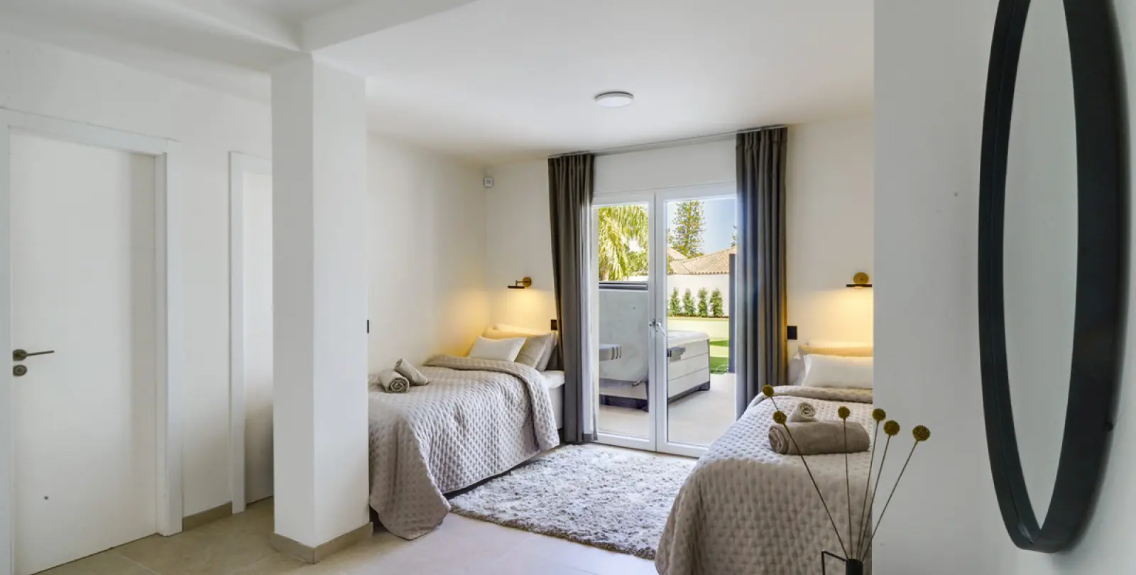 Short-term rent of detached villa in Nueva Andalucía 12