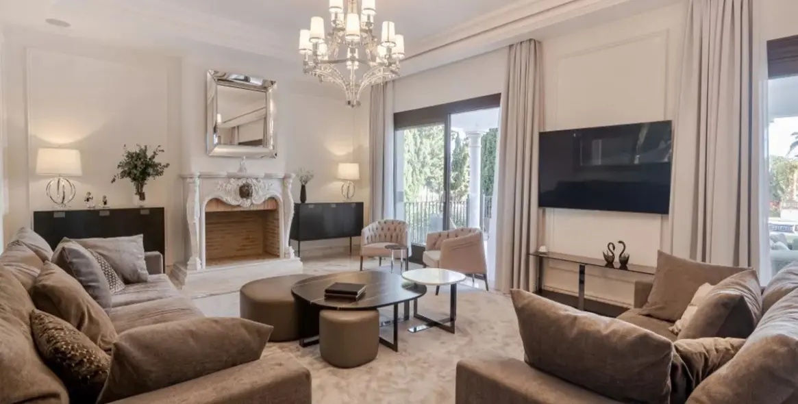 Краткосрочная аренда  отдельно стоящей виллы в Sierra Blanca 9