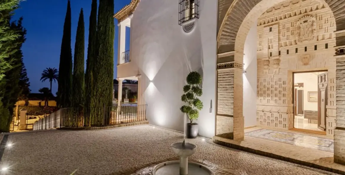 Краткосрочная аренда  отдельно стоящей виллы в Sierra Blanca 37