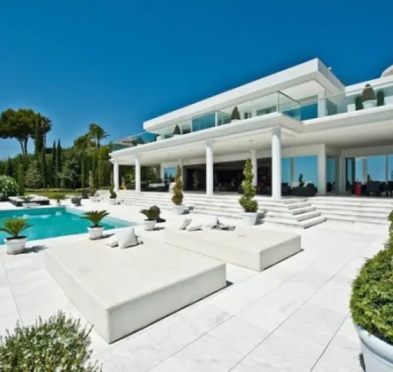 Alquiler a corto plazo de villa independiente en Marbella