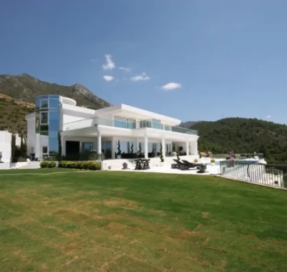 Alquiler a corto plazo de villa independiente en Marbella