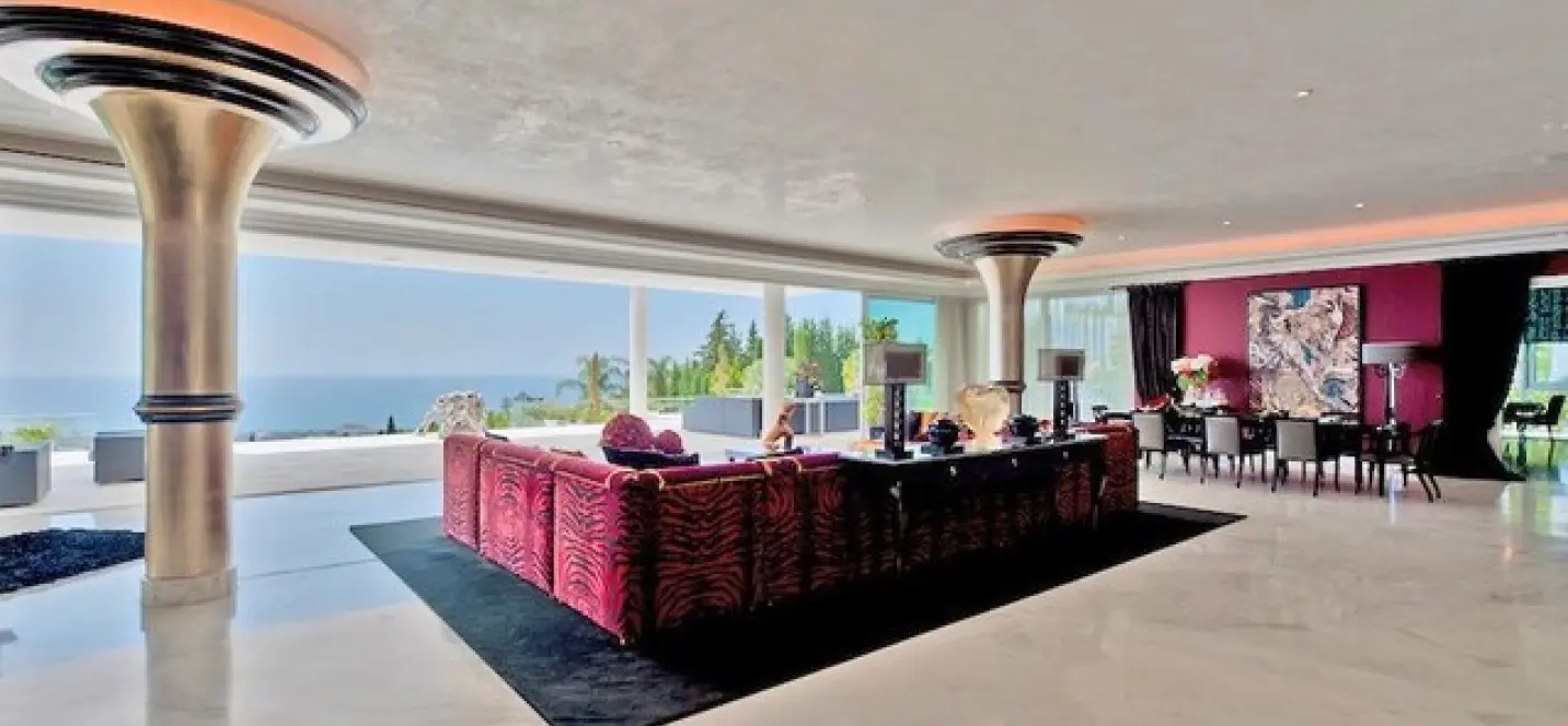 Short-term rent of detached villa in Marbella 3