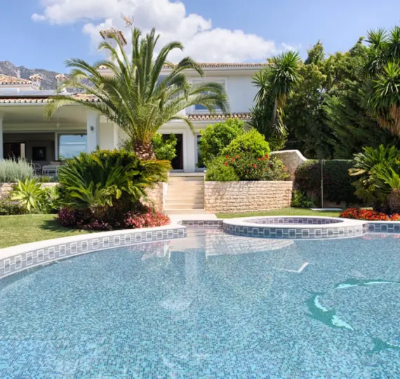 Краткосрочная аренда  отдельно стоящей виллы в Nagüeles