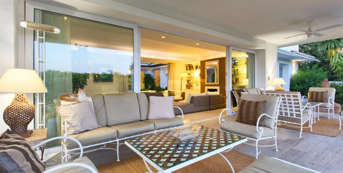 Short-term rent of detached villa in Nagüeles 17