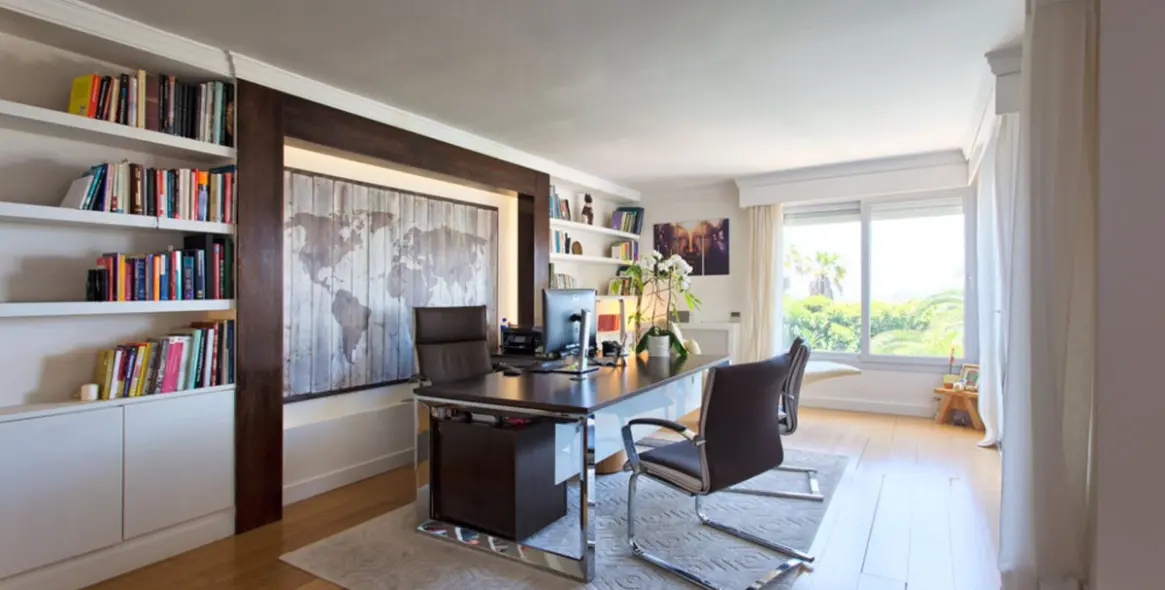 Short-term rent of detached villa in Nagüeles 42