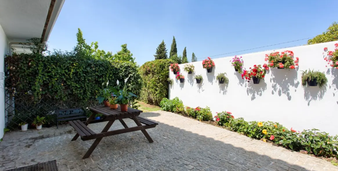 Short-term rent of detached villa in Nagüeles 46