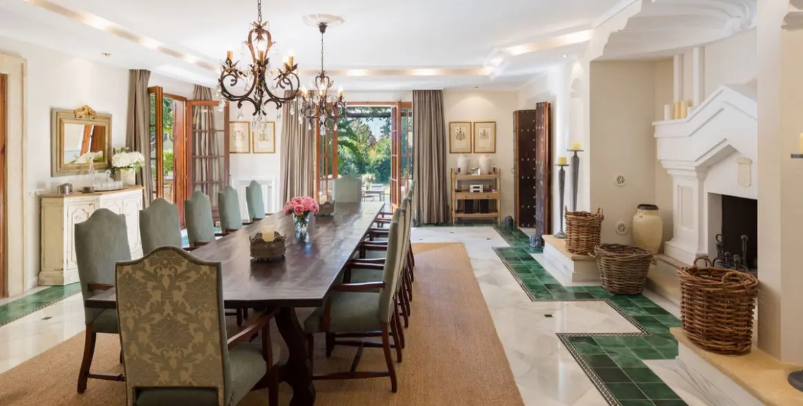 Short-term rent of detached villa in Sierra Blanca 4