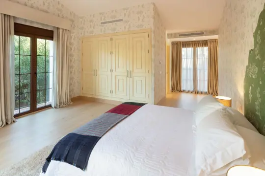 Image 18 thumb