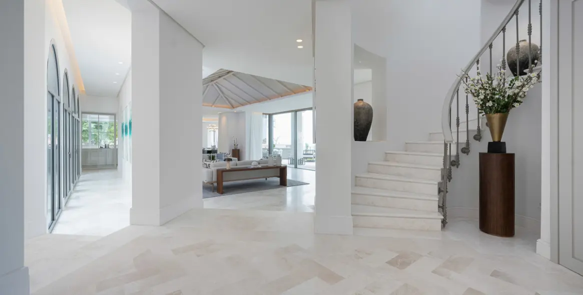 Long-term rent of detached villa in Monte Halcones 19