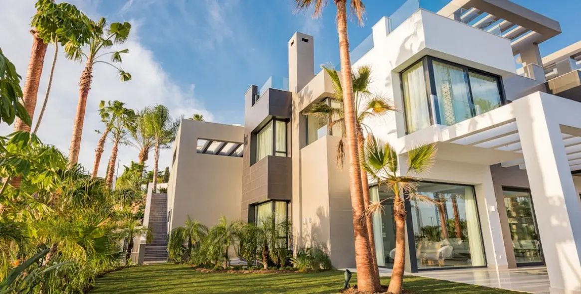 Short-term rent of detached villa in Los Flamingos 3