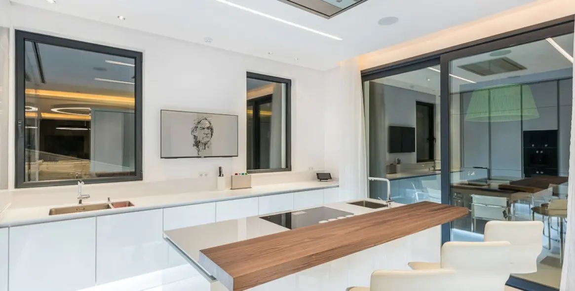 Short-term rent of detached villa in Los Flamingos 15