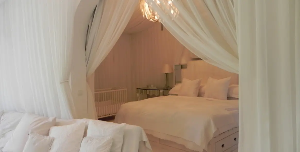 Краткосрочная аренда  отдельно стоящей виллы в Los Monteros 30