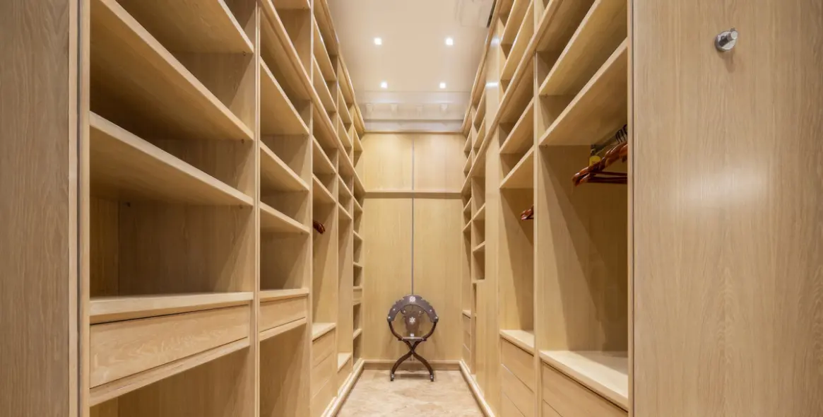 Short-term rent of detached villa in The Golden Mile 4