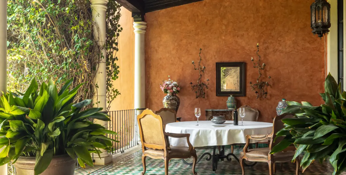 Short-term rent of detached villa in The Golden Mile 24