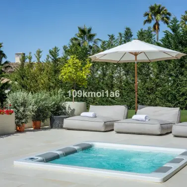 Long-term rent of detached villa in Sierra Blanca