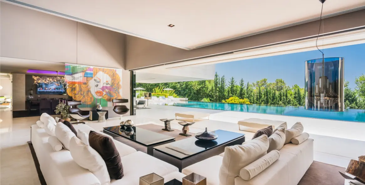 Short-term rent of detached villa in Marbella 4