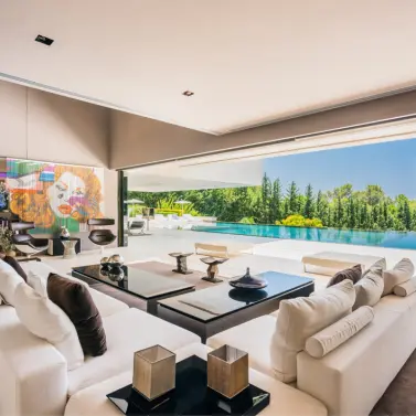 Short-term rent of detached villa in Marbella