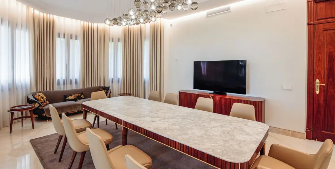 Long-term rent of detached villa in Marbella 16