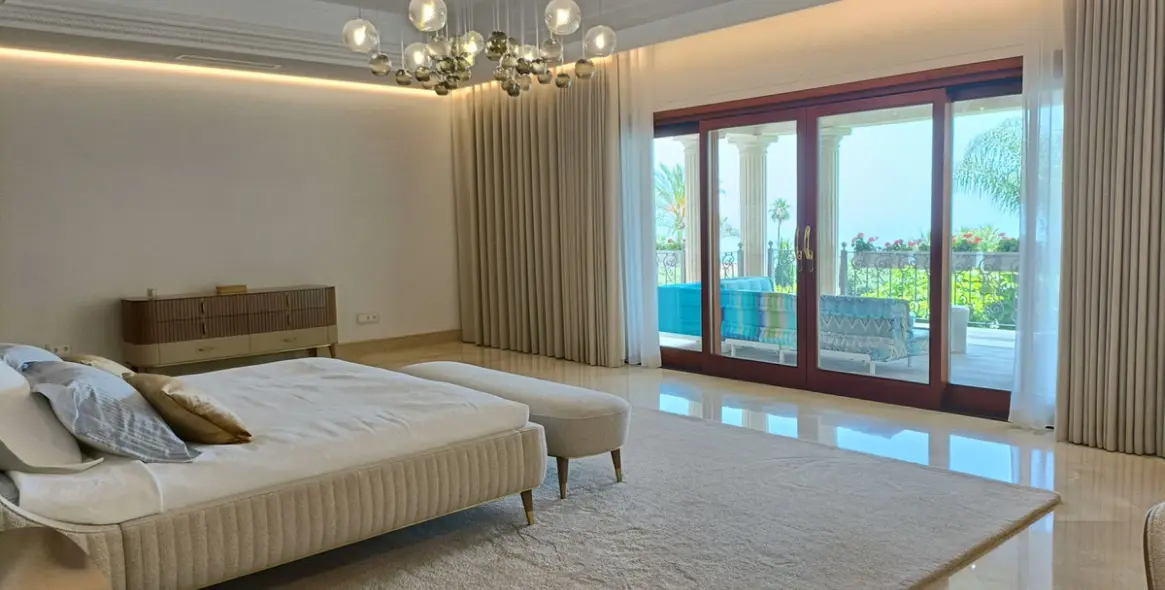 Long-term rent of detached villa in Marbella 19