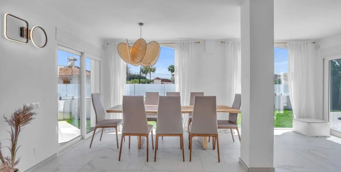 Short-term rent of semi-detached house in Nueva Andalucía 31