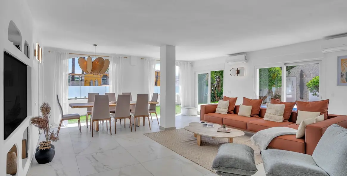 Short-term rent of semi-detached house in Nueva Andalucía 33