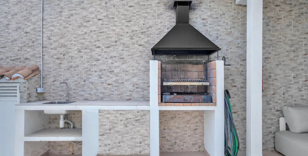 Short-term rent of semi-detached house in Nueva Andalucía 45