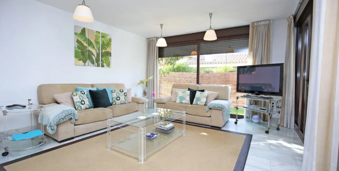 Short-term rent of detached villa in Marbella 5