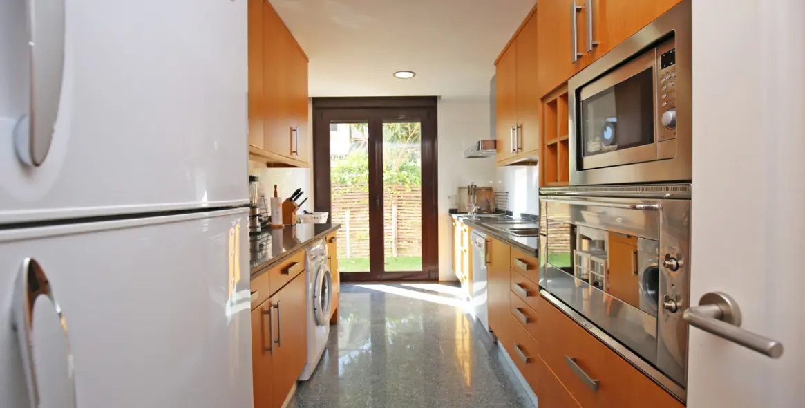 Short-term rent of detached villa in Marbella 6