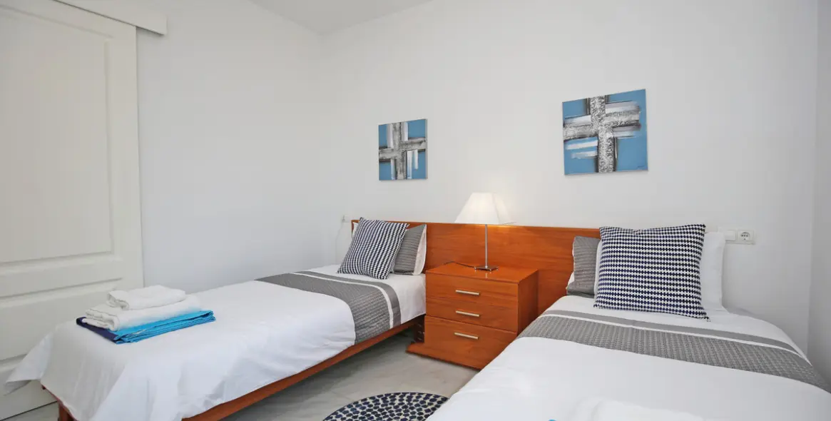 Short-term rent of detached villa in Marbella 13