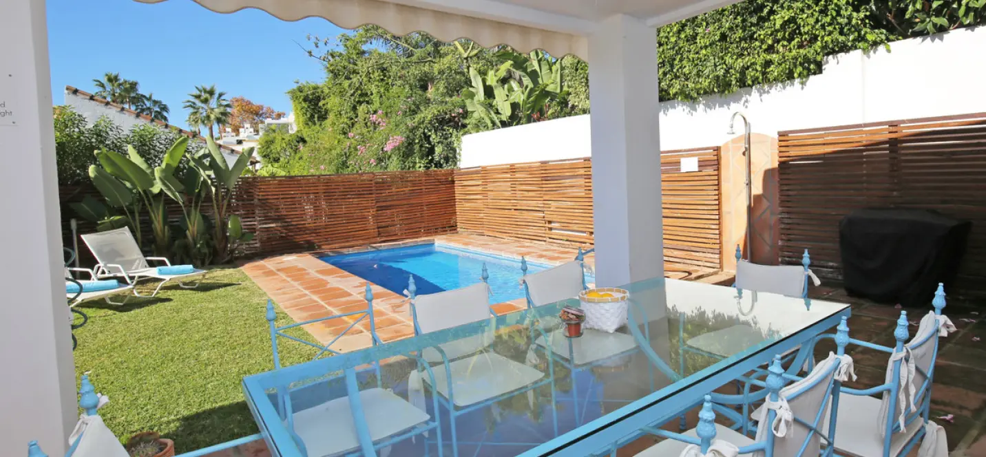 Short-term rent of detached villa in Marbella 1