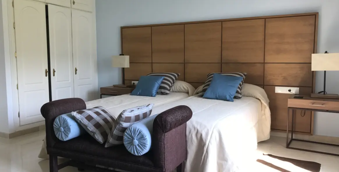 Short-term rent of detached villa in Benahavís 10