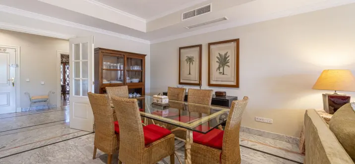 Short-term rent of ground floor apartment in The Golden Mile 4