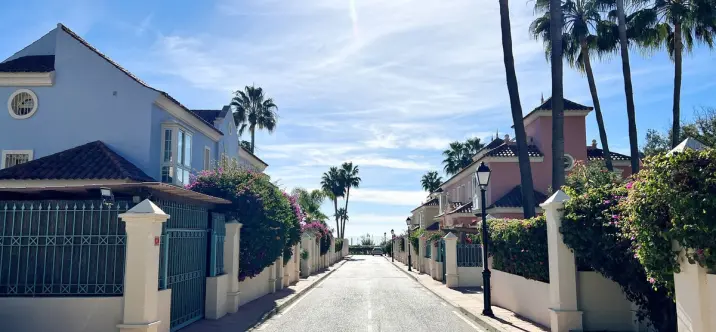 Краткосрочная аренда  отдельно стоящей виллы в Puerto Banús 0