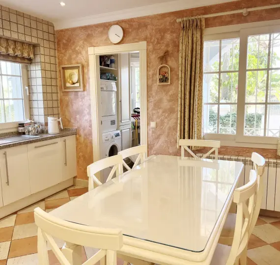 Краткосрочная аренда  отдельно стоящей виллы в Puerto Banús