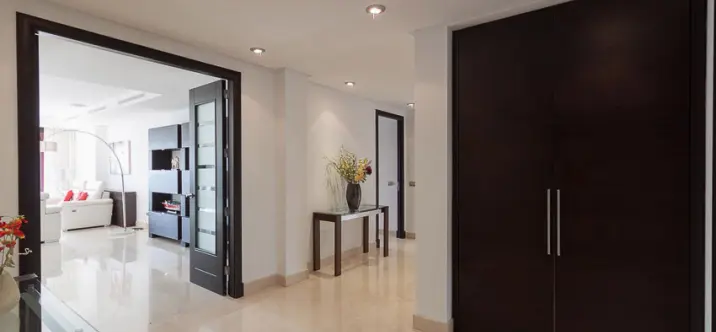 Short-term rent of middle floor apartment in Puerto Banús 1