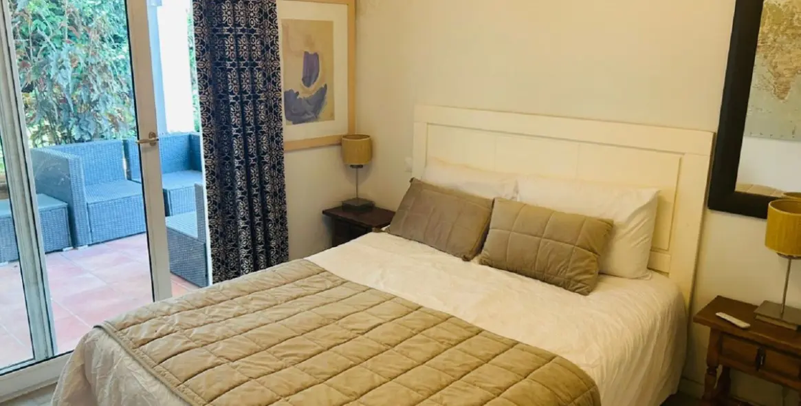 Short-term rent of detached villa in Marbella 8