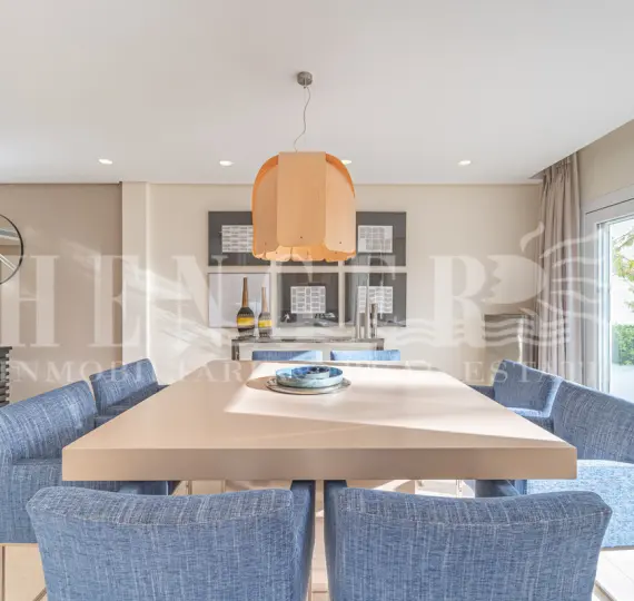 Short-term rent of penthouse in The Golden Mile