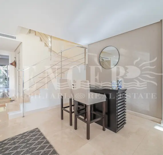 Short-term rent of penthouse in The Golden Mile