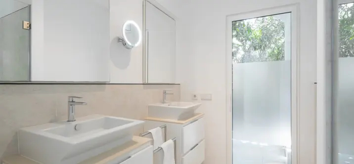 Краткосрочная аренда  отдельно стоящей виллы в The Golden Mile 1