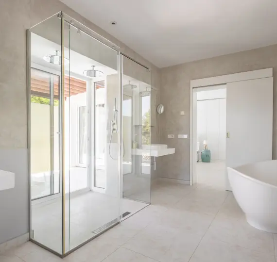 Краткосрочная аренда  отдельно стоящей виллы в The Golden Mile