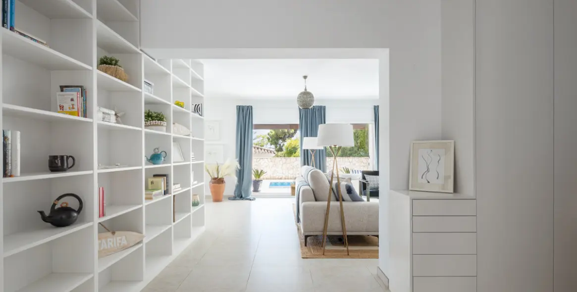 Краткосрочная аренда  отдельно стоящей виллы в The Golden Mile 18