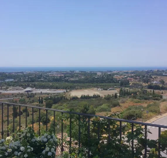 Краткосрочная аренда  отдельно стоящей виллы в Benahavís