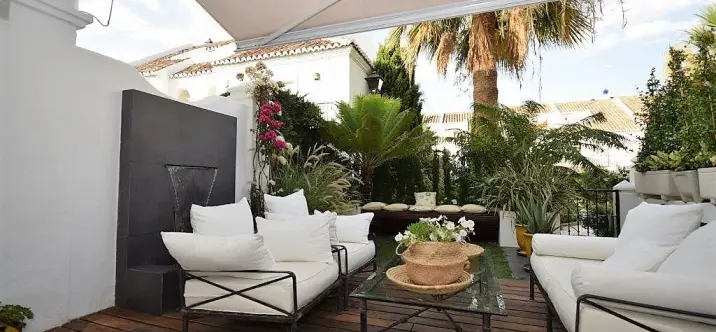 Alquiler a corto plazo de adosado en Marbella 0