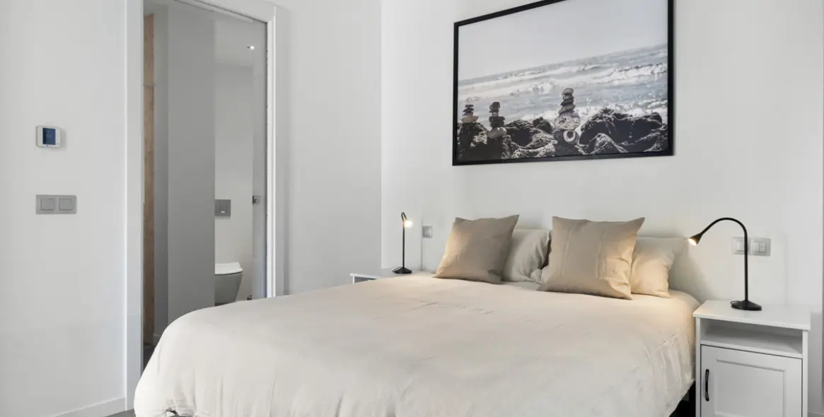 Долгосрочная аренда  отдельно стоящей виллы в Las Chapas 10