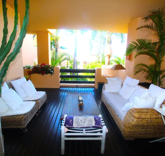 Short-term rent of middle floor apartment in Sierra Blanca