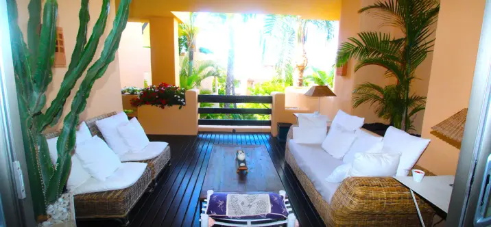 Short-term rent of middle floor apartment in Sierra Blanca 4