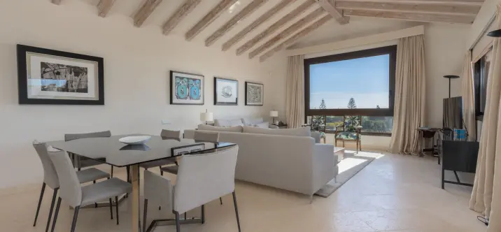 Short-term rent of penthouse in Guadalmina Baja 1