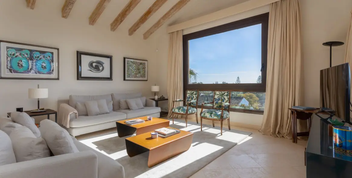 Short-term rent of penthouse in Guadalmina Baja 9