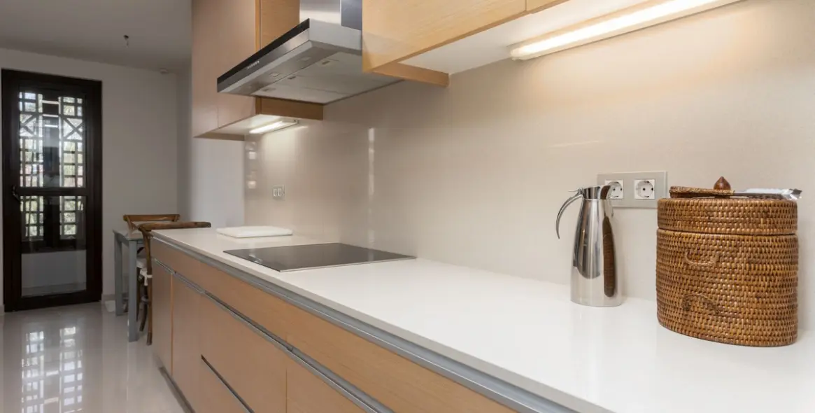 Short-term rent of penthouse in Guadalmina Baja 10