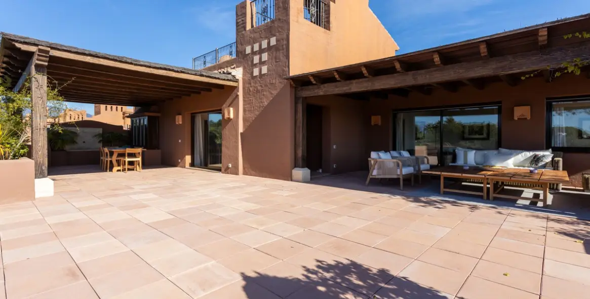 Short-term rent of penthouse in Guadalmina Baja 16